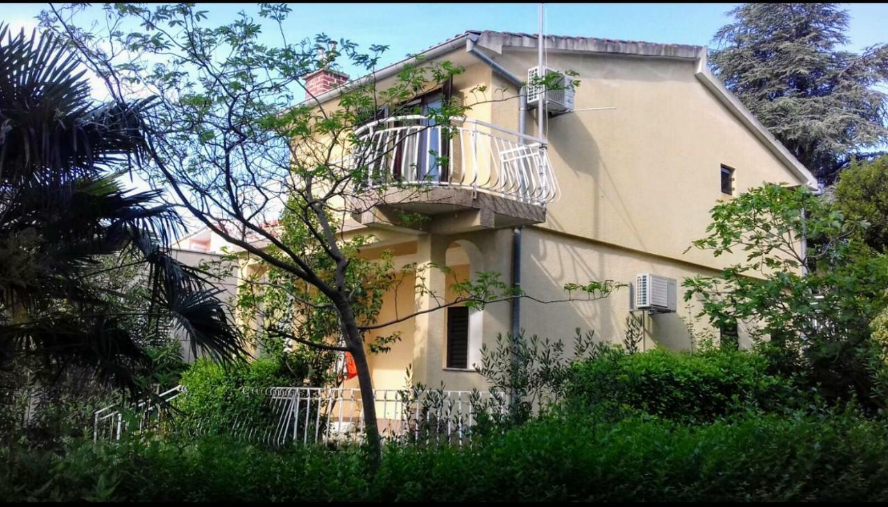 Apartamento Apartman Zorka Jadrija Exterior foto